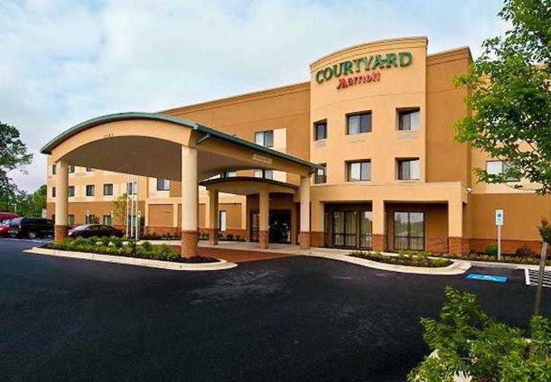 Courtyard By Marriott Waldorf Hotel Exterior photo